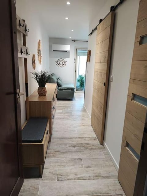 T1 - Bord de Mer Apartment in Sanary-sur-Mer