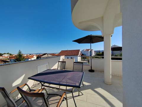 Day, Balcony/Terrace