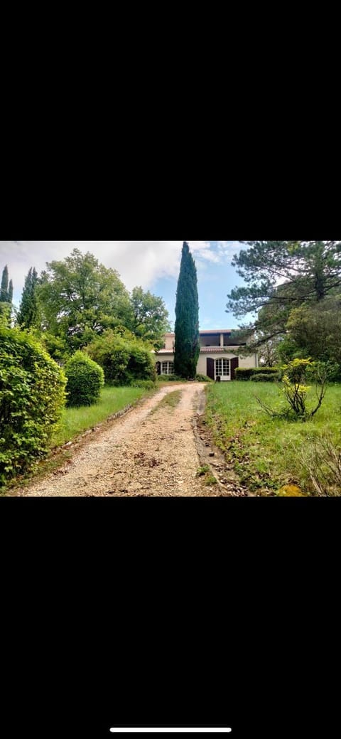 Property building, Spring, Day, Natural landscape, Garden, Garden, Garden view