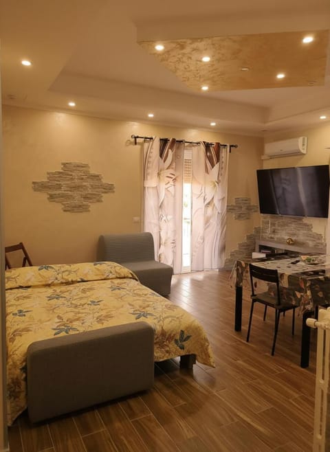 Robert's Sweet Station House A Apartment in Anguillara Sabazia