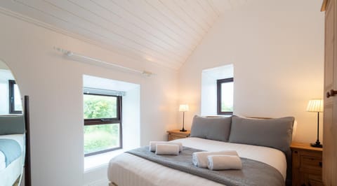 Countryside Retreat Dingle House in County Kerry