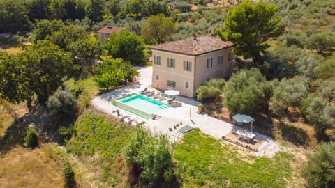Property building, Pool view