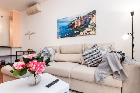 -QUADRILOCALE IN CENTRO-Vicino alla spiaggia Apartment in Varazze