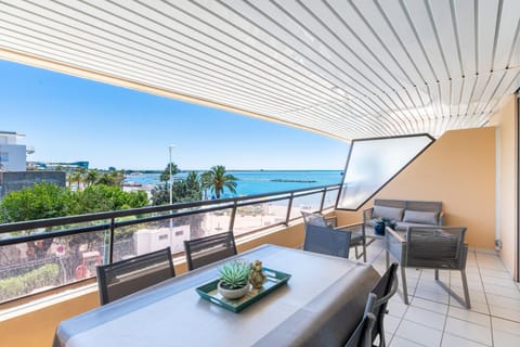 Patio, View (from property/room), Balcony/Terrace, Sea view