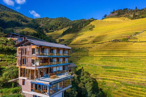 Property building, Day, Natural landscape, Mountain view