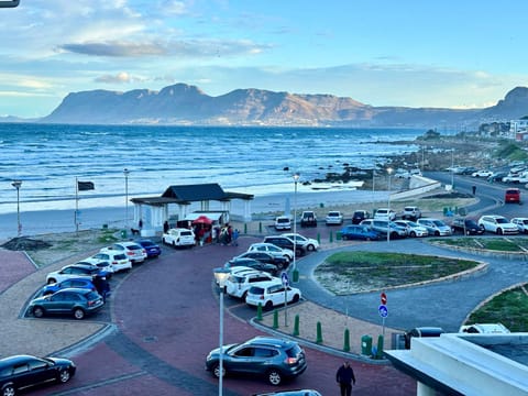 Nearby landmark, Day, Beach, Mountain view, Sea view, Parking