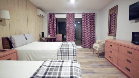 Pinnacle Lodge Hotel in Peru