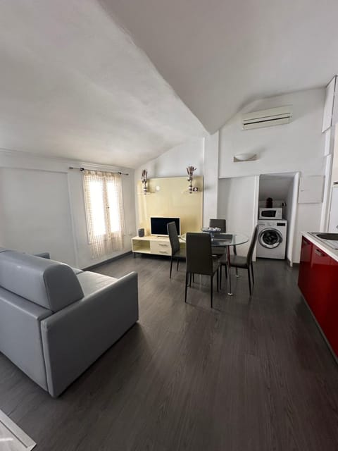 Casa mia Tivoli Apartment in Monaco