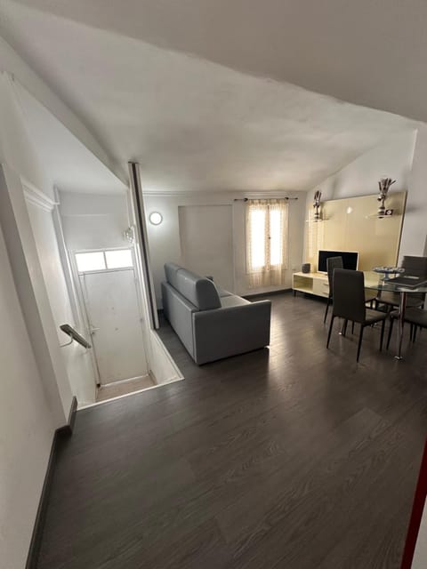 Casa mia Tivoli Apartment in Monaco