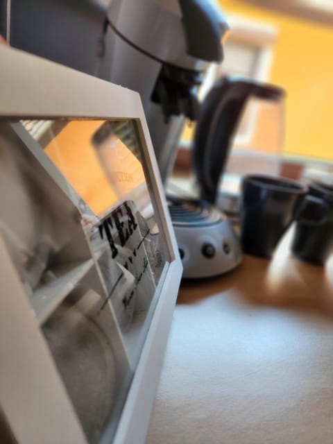 Coffee/tea facilities, Kitchen or kitchenette