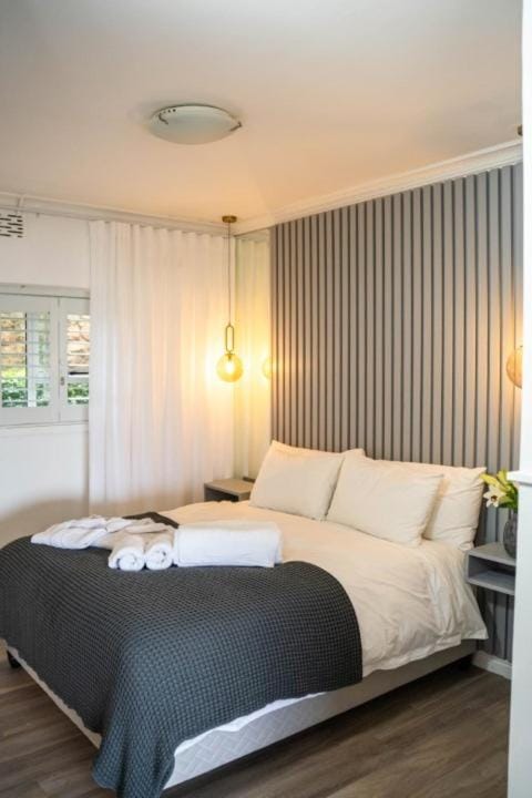 Camps Bay Luxury Retreat Apartment in Camps Bay