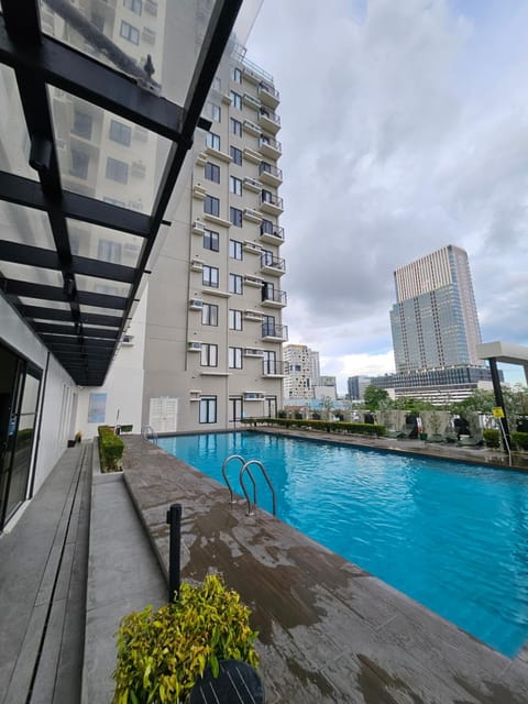Pool view, Swimming pool