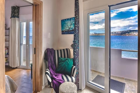 Orpheus House Beachfront 2BR Apartment with Balcony & Sea View Walk to Old Town Apartment in Chania
