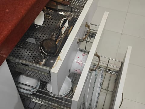 Kitchen or kitchenette, kitchen