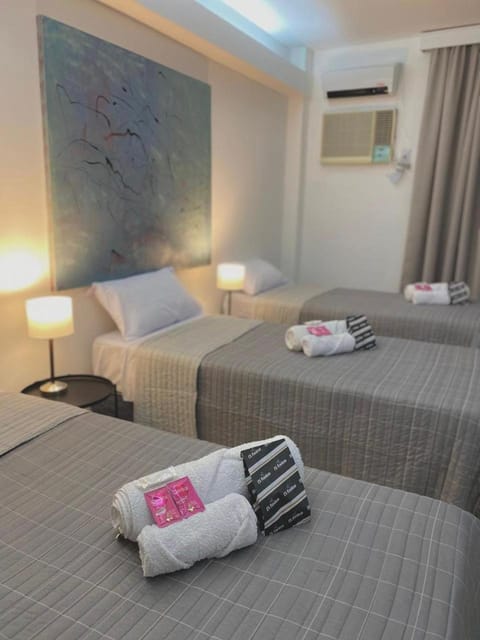 Bed, Bedroom, towels, air conditioner