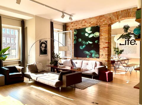 Living room, Dining area, City view