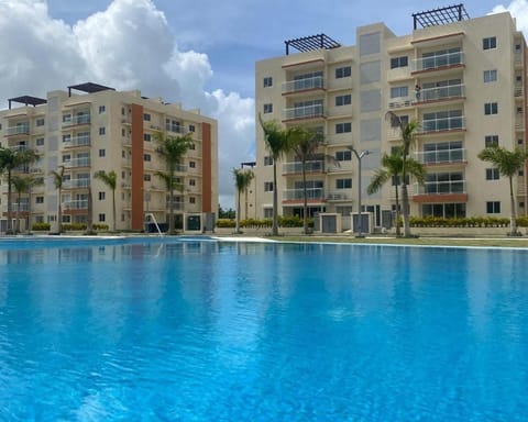 Property building, Pool view, Swimming pool
