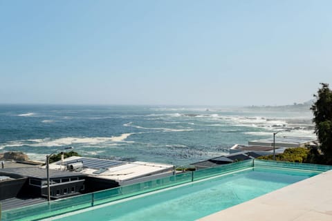 Sea view, Swimming pool