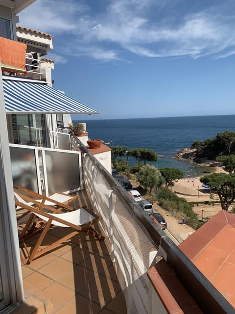 Day, View (from property/room), Balcony/Terrace, Beach, Sea view