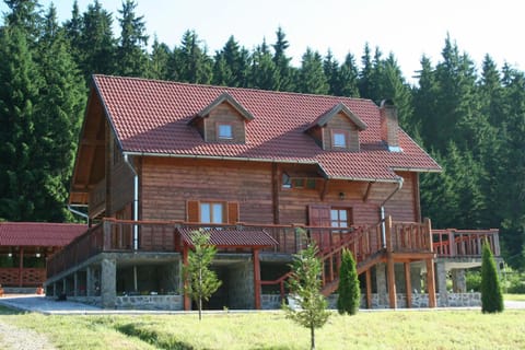 Property building, Garden view