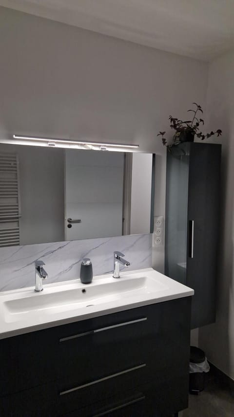 Au cœur des pierres dorées House in Auvergne-Rhône-Alpes