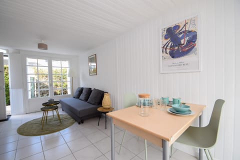 Le Chalet Ma Neizh - 4 pers avec jardin House in Dinard