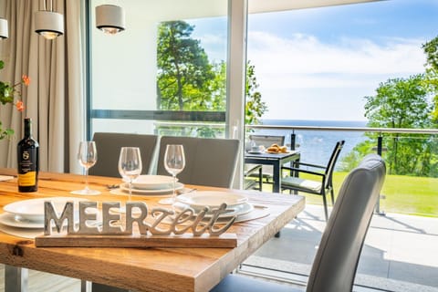 Property building, Dining area, Sea view