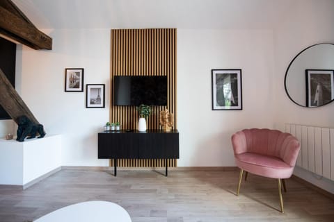 Suite Kella 2 - Tassin - Beau studio rénové Apartment in Tassin-la-Demi-Lune