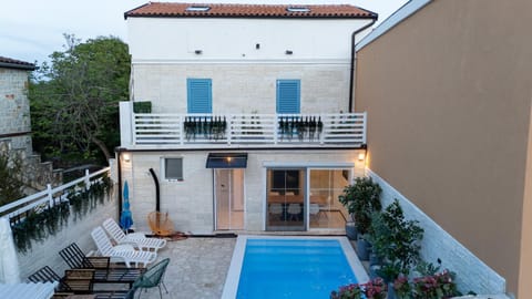 Patio, Garden, Garden view