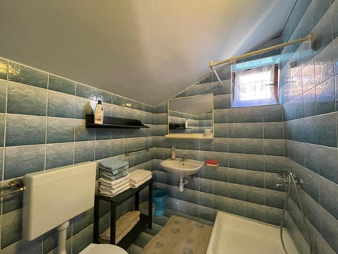 Studio Cvita Apartment in Tisno