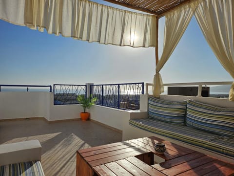 View (from property/room), Balcony/Terrace