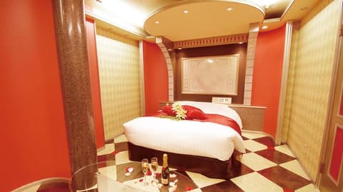 Bed, Photo of the whole room