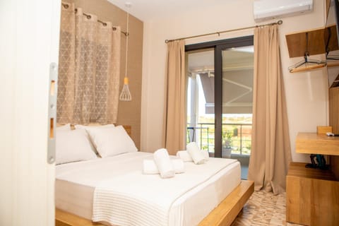 Villa Llanaj Residence 1 by Luxlikehome House in Halkidiki