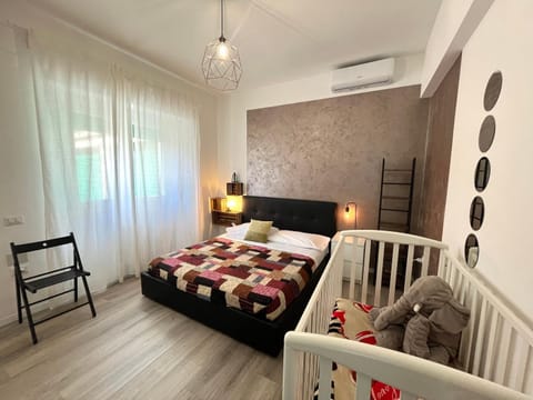 cot, locker, wardrobe, air conditioner