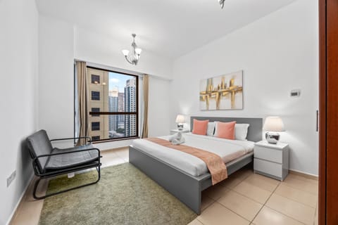 Prime Spacious 5 Plus 1 BR Apt On JBR Beach near Metro ,Walk to The Mall, Dining & Entertainment - By Sunkissed Holiday Homes Apartment in Dubai