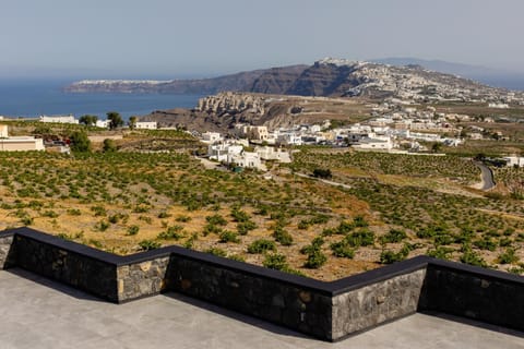 Nearby landmark, Day, Neighbourhood, Natural landscape, City view, Sea view