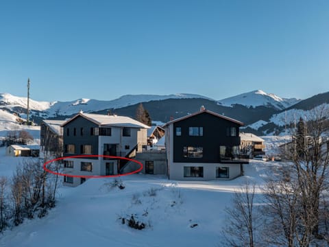 Property building, Day, Natural landscape, Winter, Mountain view