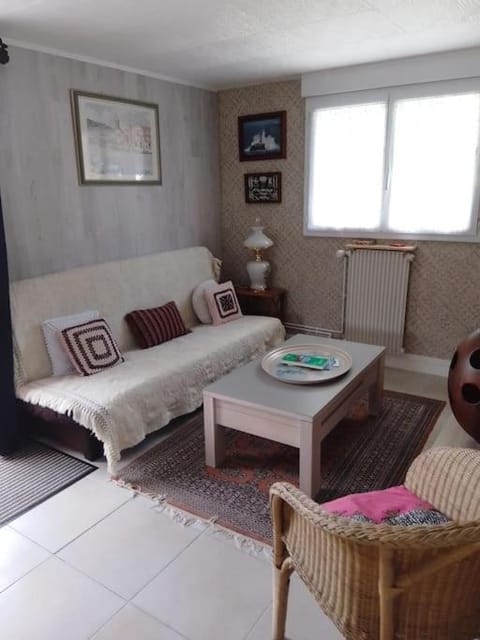 Appartement Pont l'Abbé Entre océan et campagne Apartment in Pont-l'Abbé