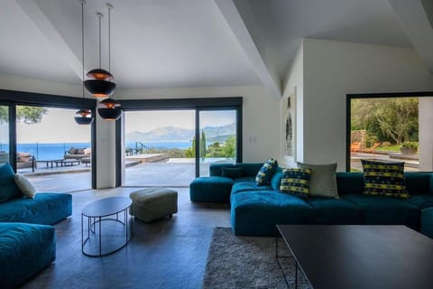 Les Terrasses de Fromentica Villa in Saint-Florent