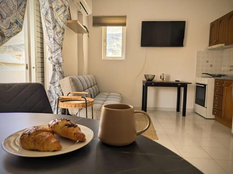 A cozy apartment by the sea Apartment in Euboea