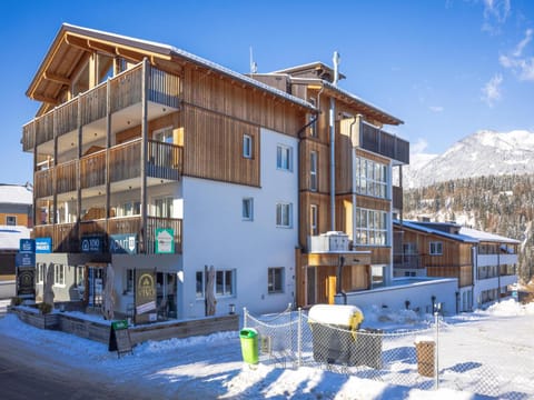 Property building, Winter