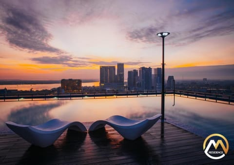 View (from property/room), City view, Pool view, Swimming pool
