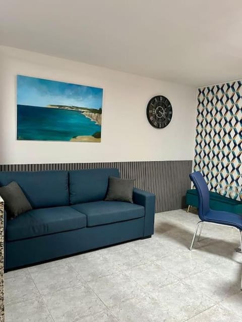 Iris Chic Residence Apartment in Marsaskala