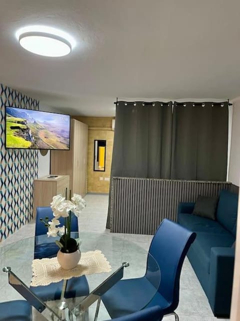 Iris Chic Residence Apartment in Marsaskala