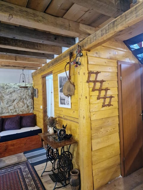 Zminica Ethno house Excalibur House in Zlatibor District, Serbia