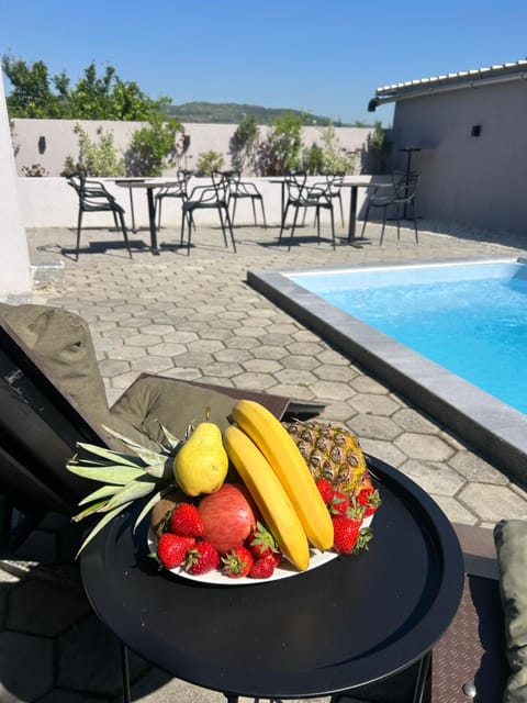 Private pool suites By Day Off Apartment in Skopje