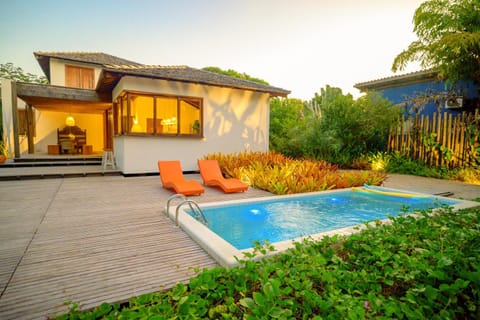 Shower, Patio, Patio, Natural landscape, Summer, BBQ facilities, Garden, Balcony/Terrace, Balcony/Terrace, Dining area, Beach, Swimming pool, Time of day, Sunset, Parking, hair dryier, air conditioner