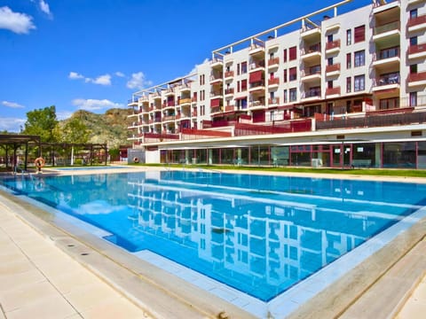 Property building, Day, Pool view, Swimming pool, Open Air Bath