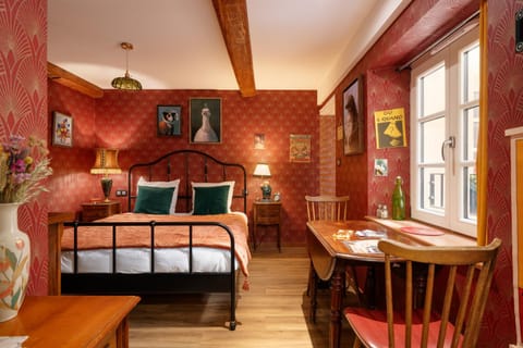 TV and multimedia, Bedroom