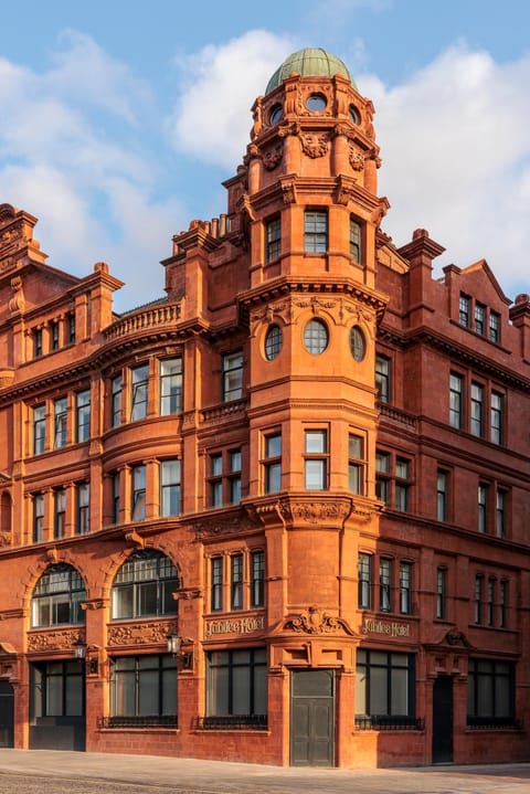 Property building, Street view